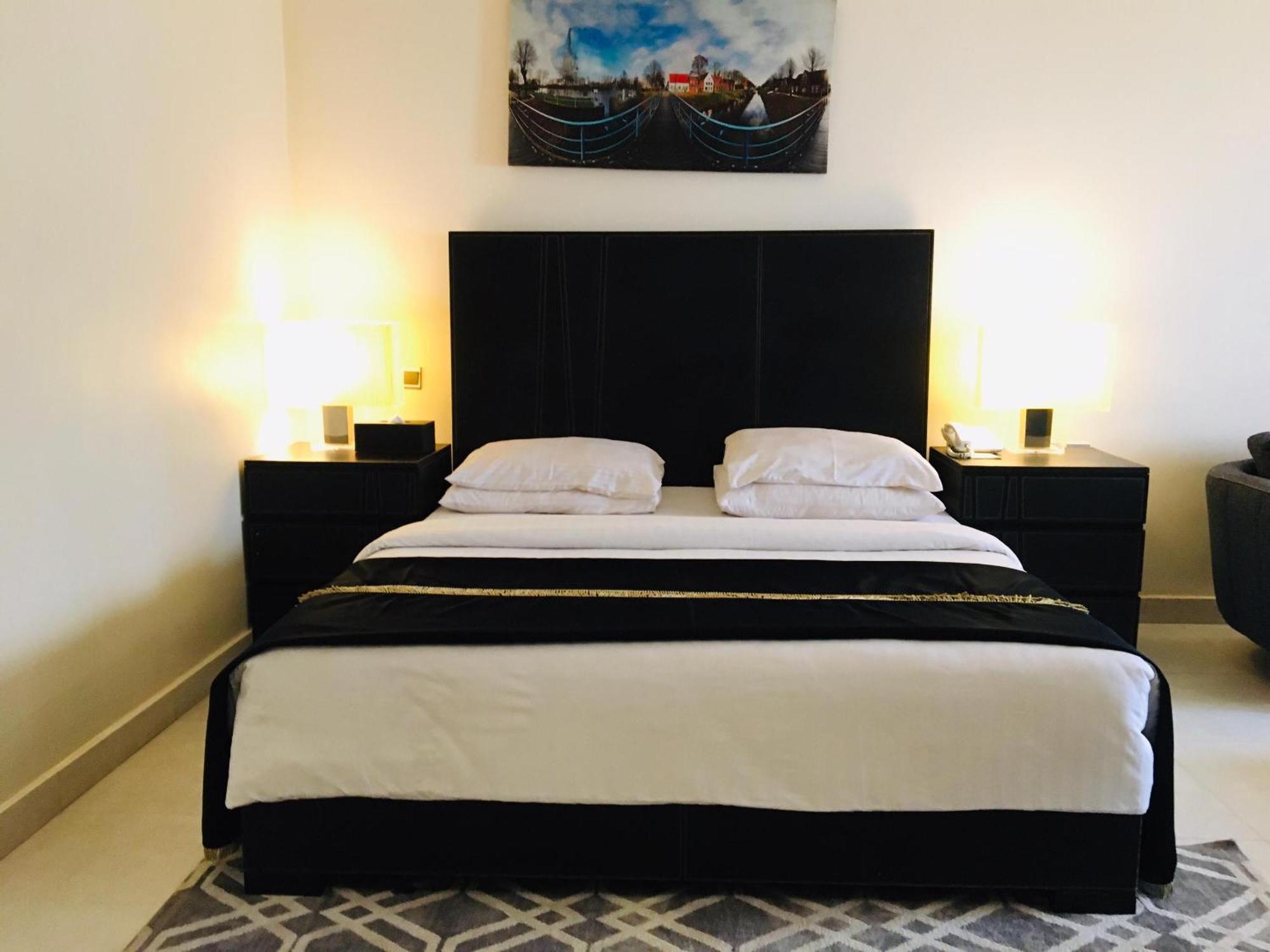 אבוג'ה Summerset Continental Hotel Maitama By T E L E Hospitality מראה חיצוני תמונה