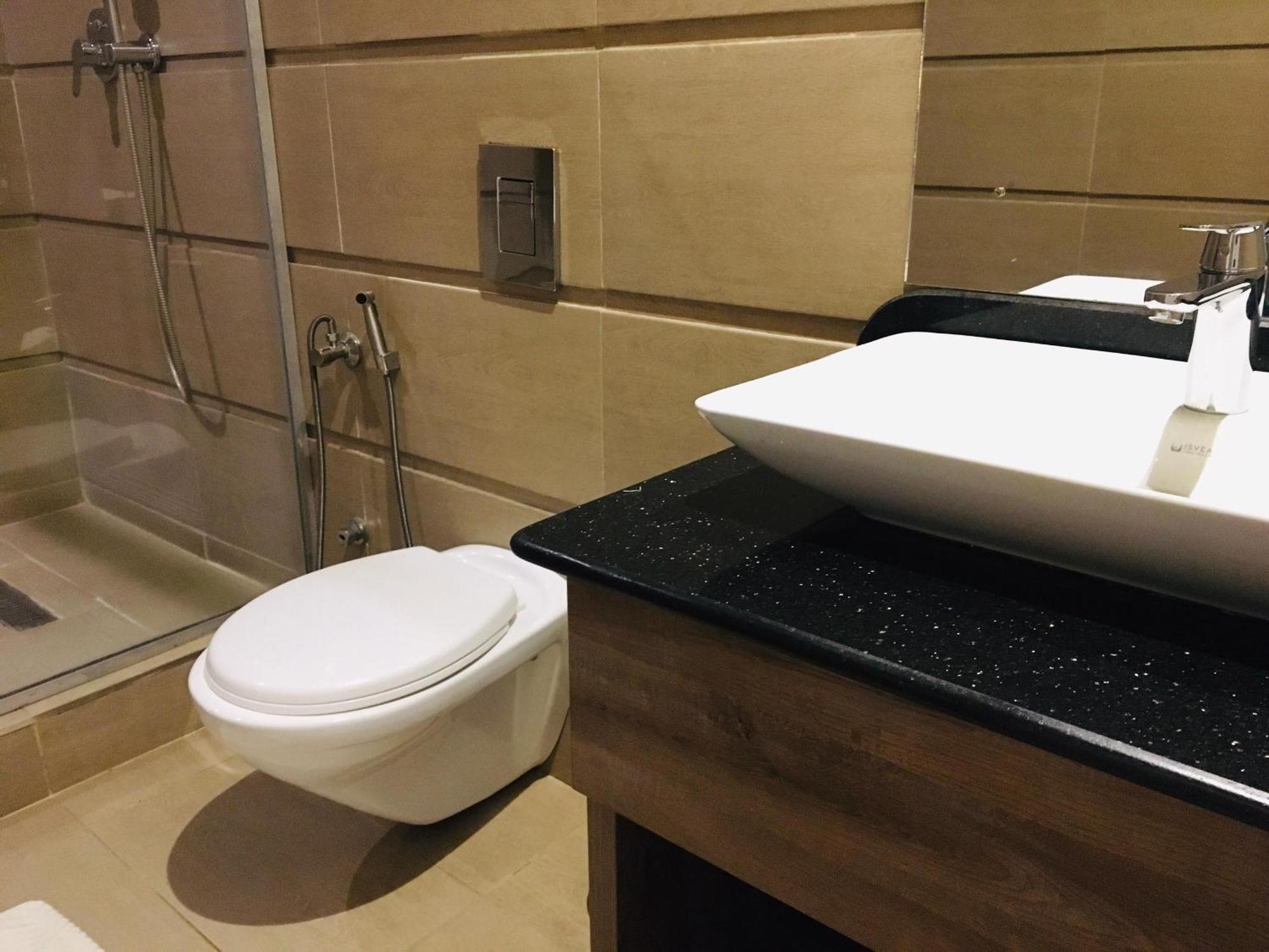 אבוג'ה Summerset Continental Hotel Maitama By T E L E Hospitality מראה חיצוני תמונה